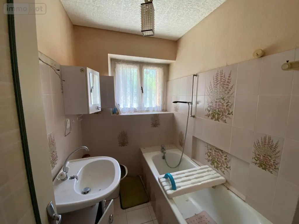 Maison a vendre Cornillé-les-Caves 49140 Maine-et-Loire 49 91 m2 5 pièces 169600 euros 49107-1108 009