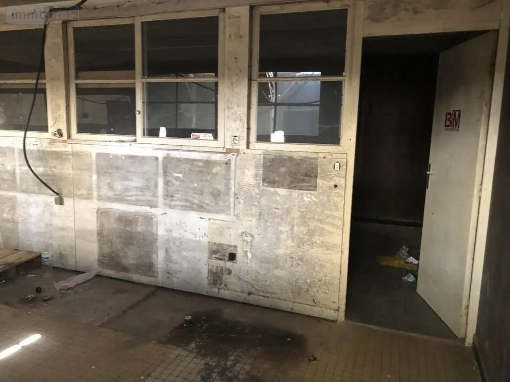 Fonds et murs commerciaux a vendre Busigny 59137 Nord 59 780 m2 209600 euros 59191-5237 007