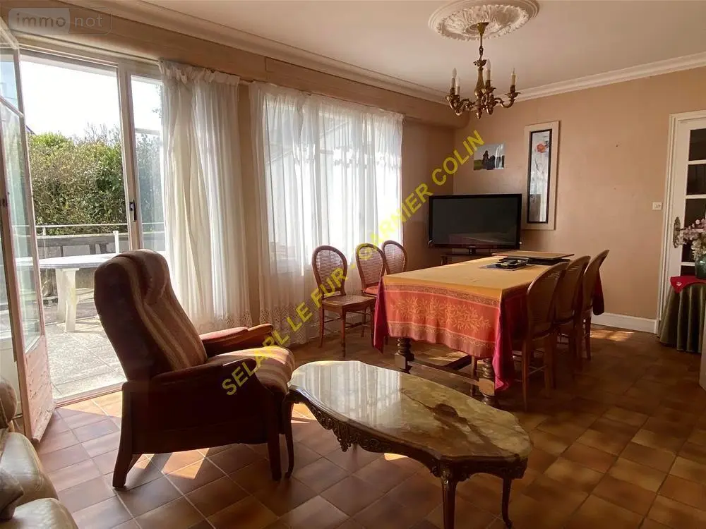 Immeuble de rapport a vendre Audierne 29770 Finistère 29 210 m2 258875 euros 29021-2070 006