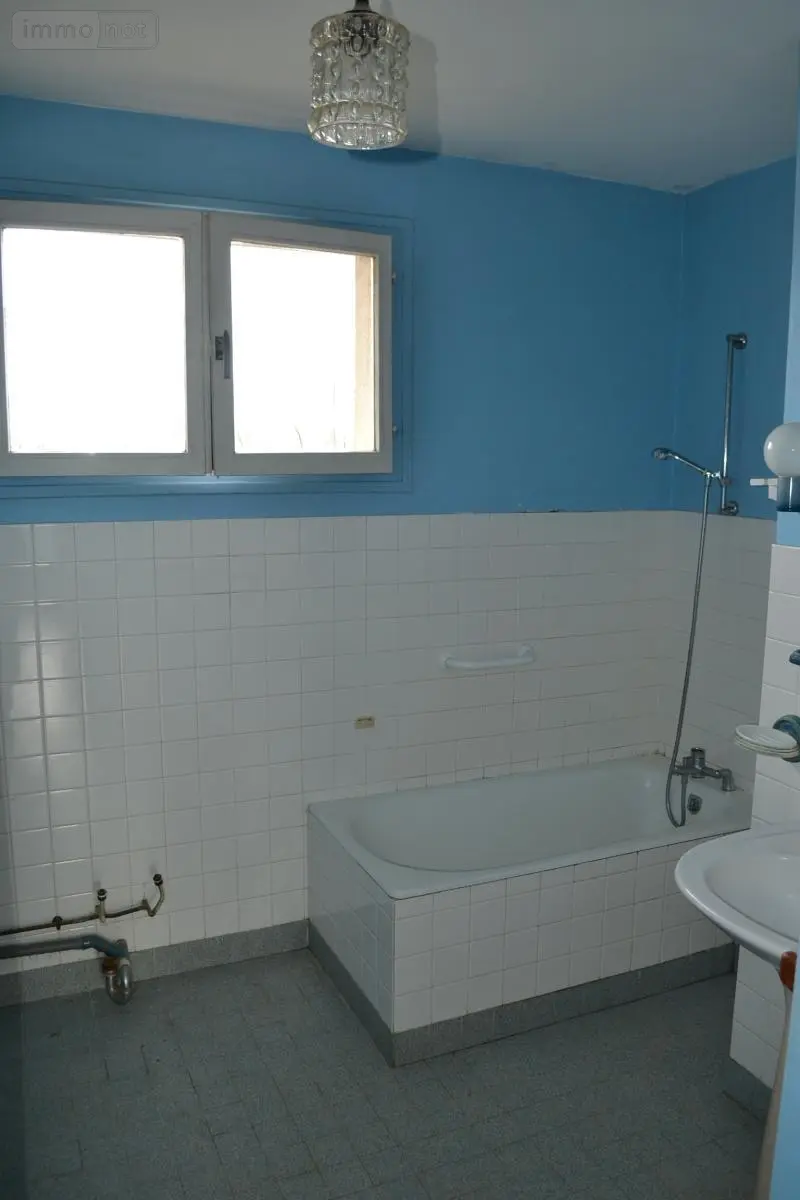 Maison a vendre Uzer 07110 Ardèche 07 96 m2 6 pièces 174900 euros 07068-746 016