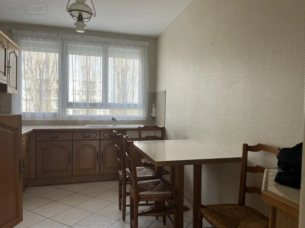 Location appartement Laval 53000 Mayenne 53 76 m2 4 pièces 775 euros 53003-L28 002