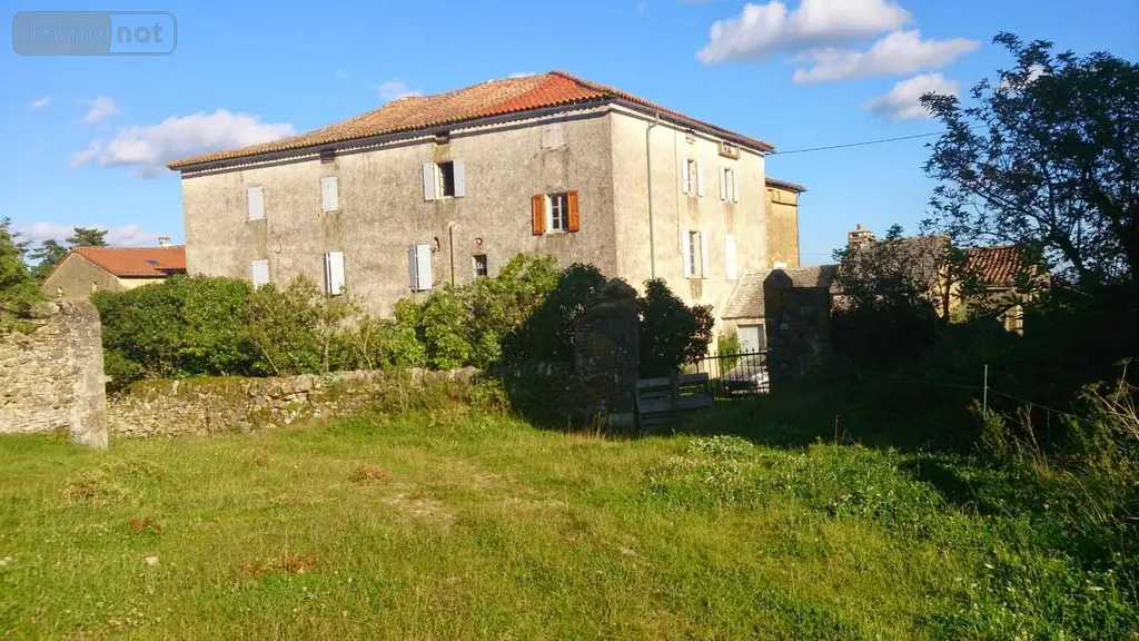 Maison a vendre Saint-Affrique 12400 Aveyron 12 900 m2 14 pièces 300000 euros 12051-10 001
