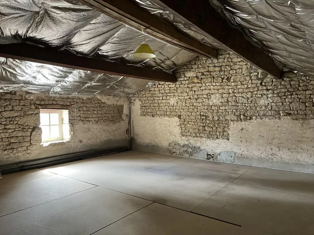 Maison a vendre Saint-Jean-d'Hermine 85210 Vendée 85 137 m2 4 pièces 115400 euros 85088-2333 008