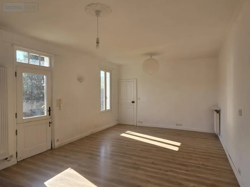 Maison a vendre Château-Gontier-sur-Mayenne 53200 Mayenne 53 81 m2 3 pièces 198700 euros 53073-1781 006