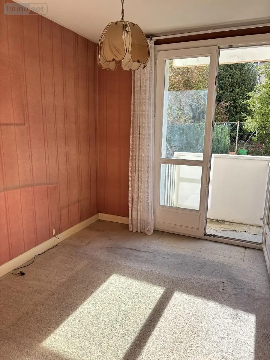 Appartement a vendre Bourges 18000 Cher 18 62 m2 3 pièces 70700 euros 18004-4244 004