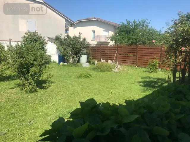 Maison a vendre Saintes 17100 Charente-Maritime 17 132 m2 5 pièces 246280 euros 17050-377 010