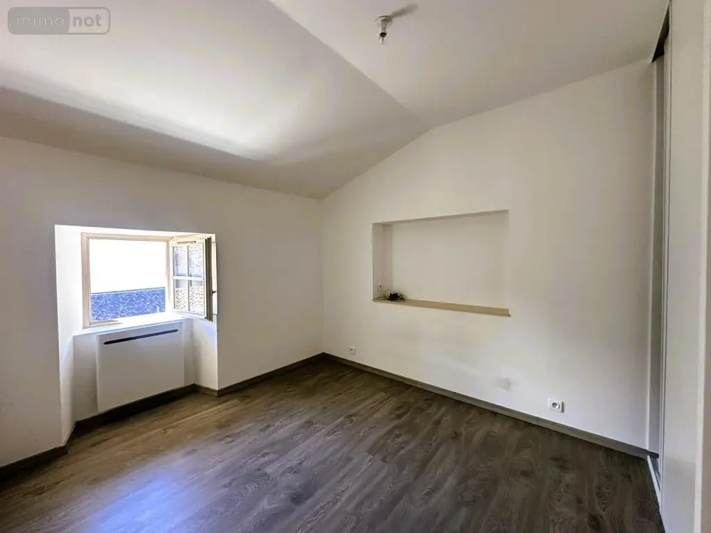 Appartement a vendre Saint-Flour 15100 Cantal 15 50 m2 90100 euros 15046-95 004