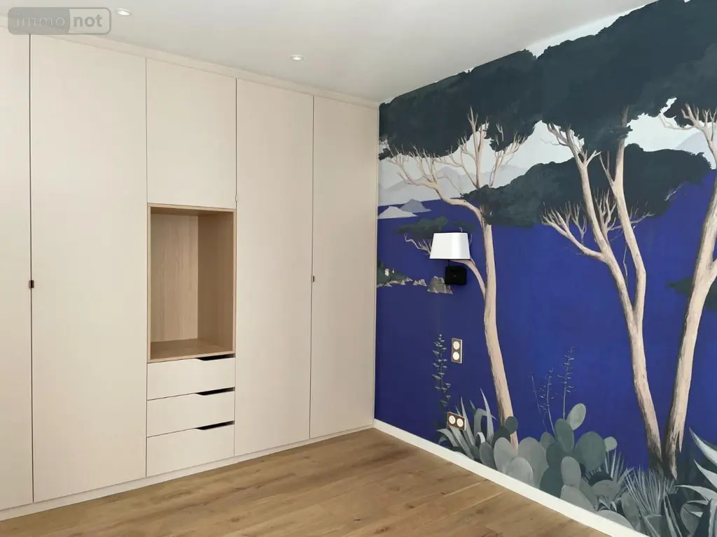 Location appartement Saint-Malo 35400 Ille-et-Vilaine 35 67 m2 3 pièces 1265 euros 35104-L139 005