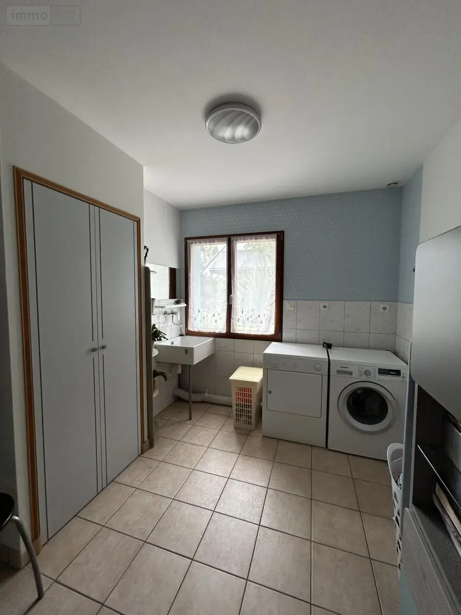 Maison a vendre Bourgbarré 35230 Ille-et-Vilaine 35 147 m2 7 pièces 416560 euros 35024-1332 011