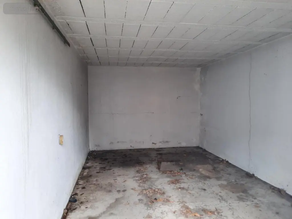 Garage et parking a vendre Saint-Jean-de-Monts 85160 Vendée 85 16 m2 32800 euros 85091-5124 002