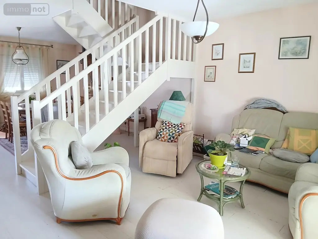 Maison a vendre Saint-Barthélemy-d'Anjou 49124 Maine-et-Loire 49 98 m2 5 pièces 280350 euros 49039-1114 003