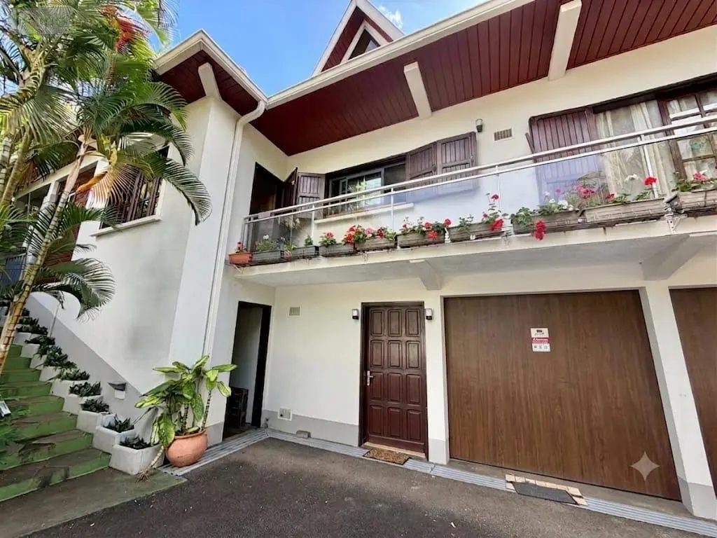 Maison a vendre Saint-Paul 97460 La Réunion 974 250 m2 1248000 euros 97409-331 005