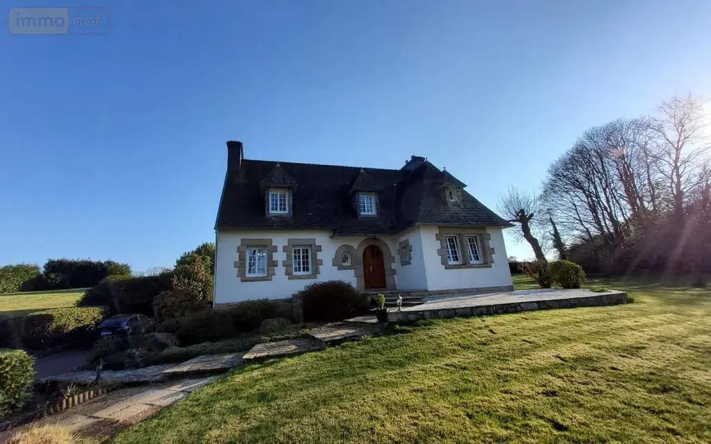 Maison a vendre Carhaix-Plouguer 29270 Finistère 29 166 m2 7 pièces 262500 euros 29066-3840 001