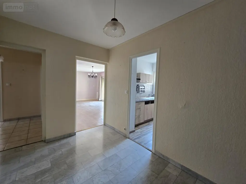 Appartement a vendre Belley 01300 Ain 01 84 m2 3 pièces 210000 euros 01082-1012 004