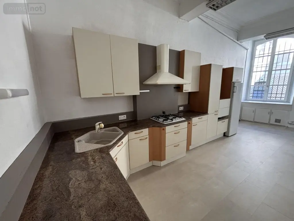 Location maison Laval 53000 Mayenne 53 217 m2 7 pièces 900 euros 53005-L475 005
