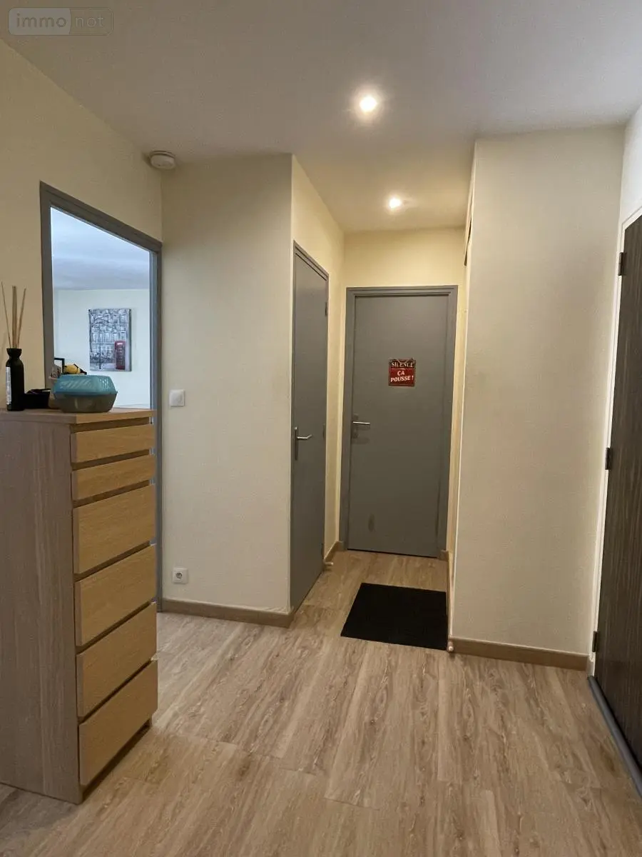 Location appartement Saint-Malo 35400 Ille-et-Vilaine 35 45 m2 2 pièces 700 euros 35104-L135 006