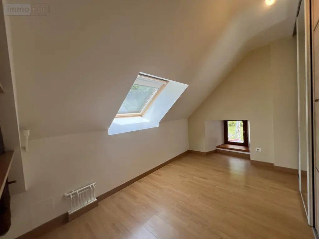 Maison a vendre Loyat 56800 Morbihan 56 215 m2 12 pièces 332660 euros 56044-1548 012