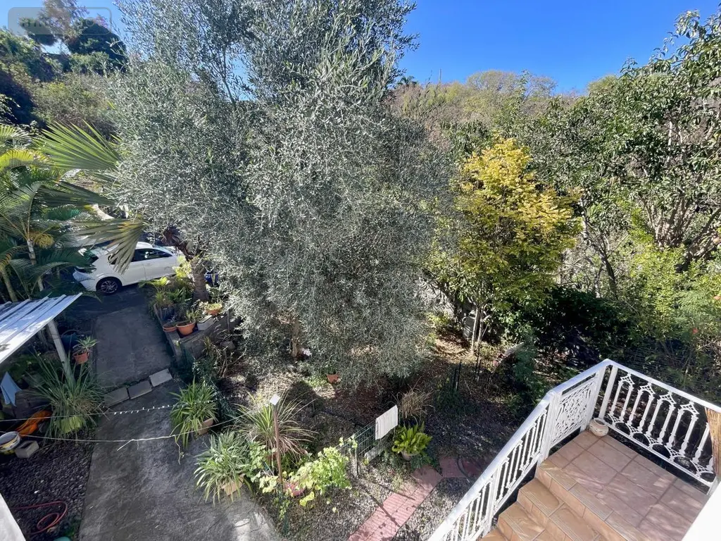 Appartement a vendre Saint-Paul 97460 La Réunion 974 132 m2 4 pièces 335900 euros 97409-272 012