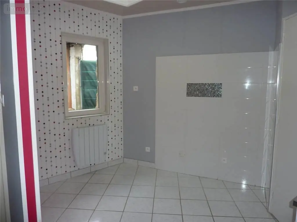 Location maison La Baconnière 53240 Mayenne 53 40 m2 2 pièces 405 euros 53079-L397 003