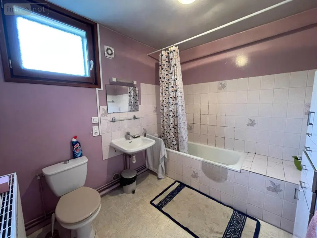 Maison a vendre Bourg-en-Bresse 01000 Ain 01 111 m2 5 pièces 235000 euros 01083-1986 012