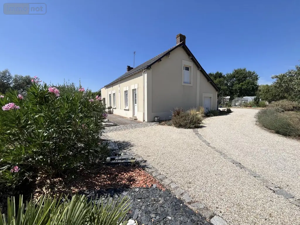 Maison a vendre Saint-Germain-des-Prés 49170 Maine-et-Loire 49 117 m2 5 pièces 221800 euros 49019-3567 010