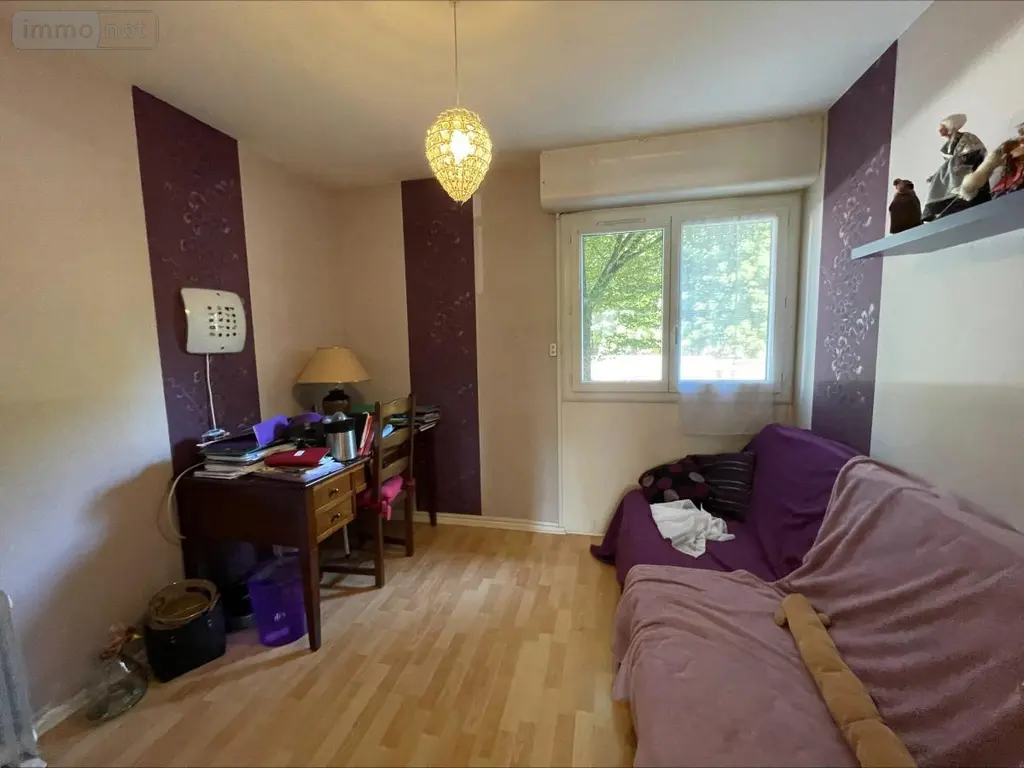Appartement a vendre Bourg-en-Bresse 01000 Ain 01 95 m2 4 pièces 165000 euros 01083-1993 008