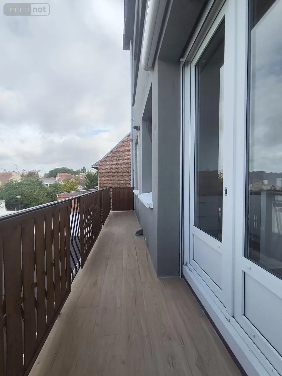 Location appartement Béthune 62400 Pas-de-Calais 62 45 m2 2 pièces 570 euros 62096-L6 004