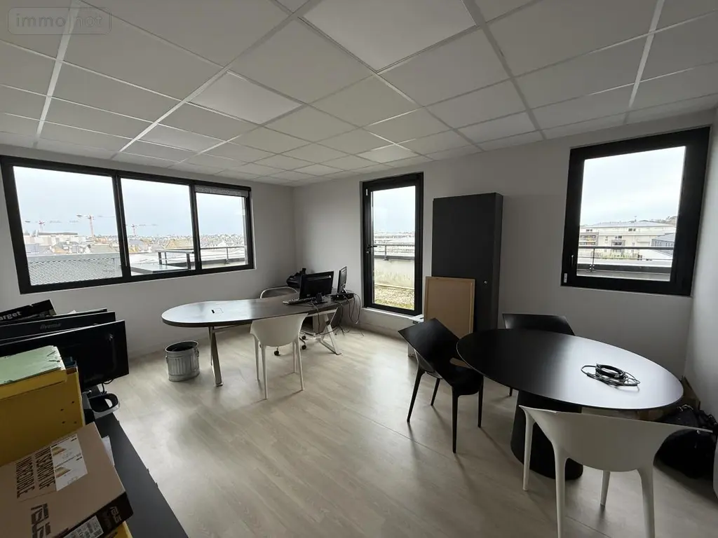 Fonds et murs commerciaux a vendre Saint-Malo 35400 Ille-et-Vilaine 35 439 m2 1558500 euros 35104-1759 014