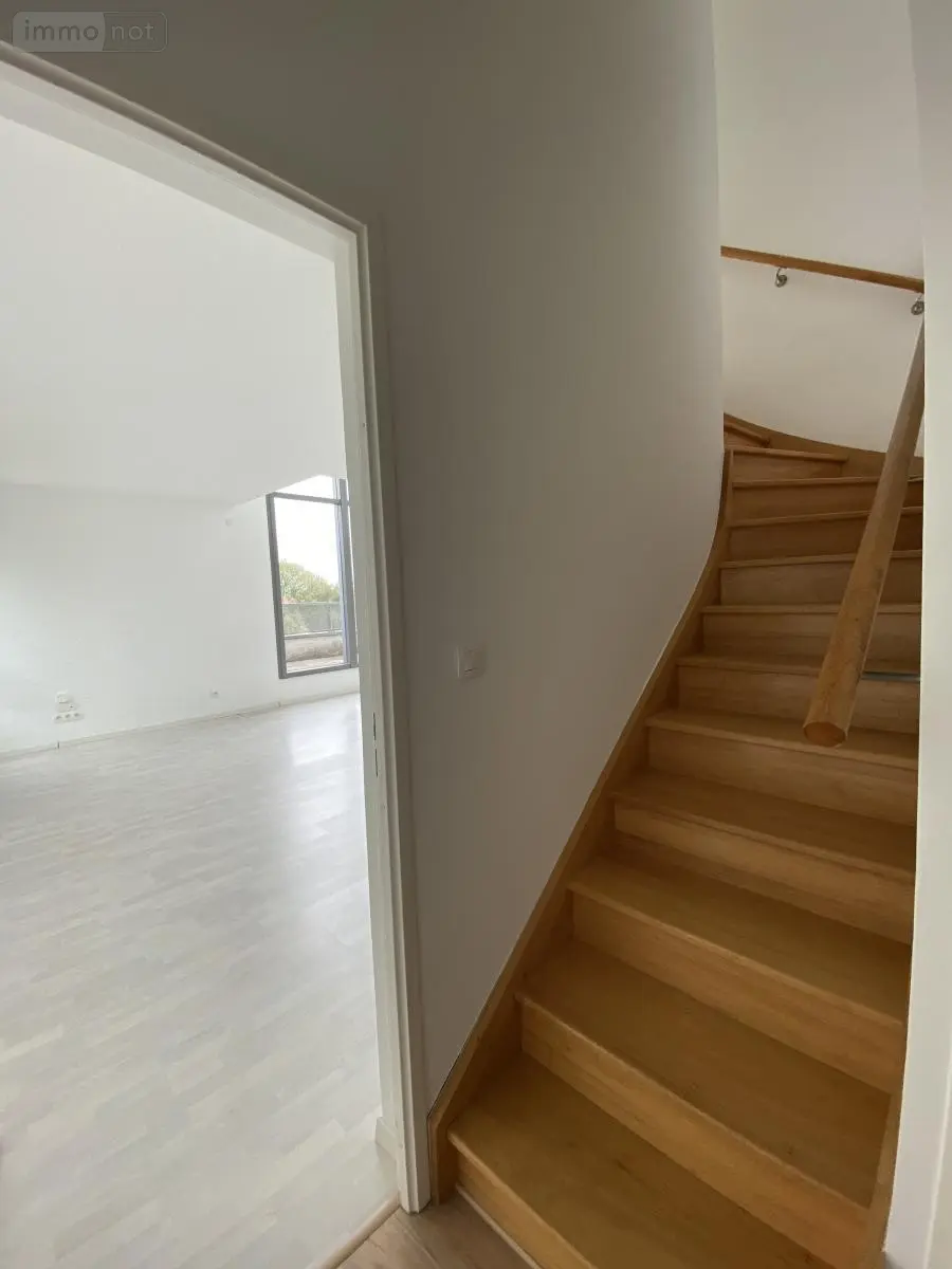 Location appartement Sainte-Luce-sur-Loire 44980 Loire-Atlantique 44 106 m2 1404 euros 44039-L330 011