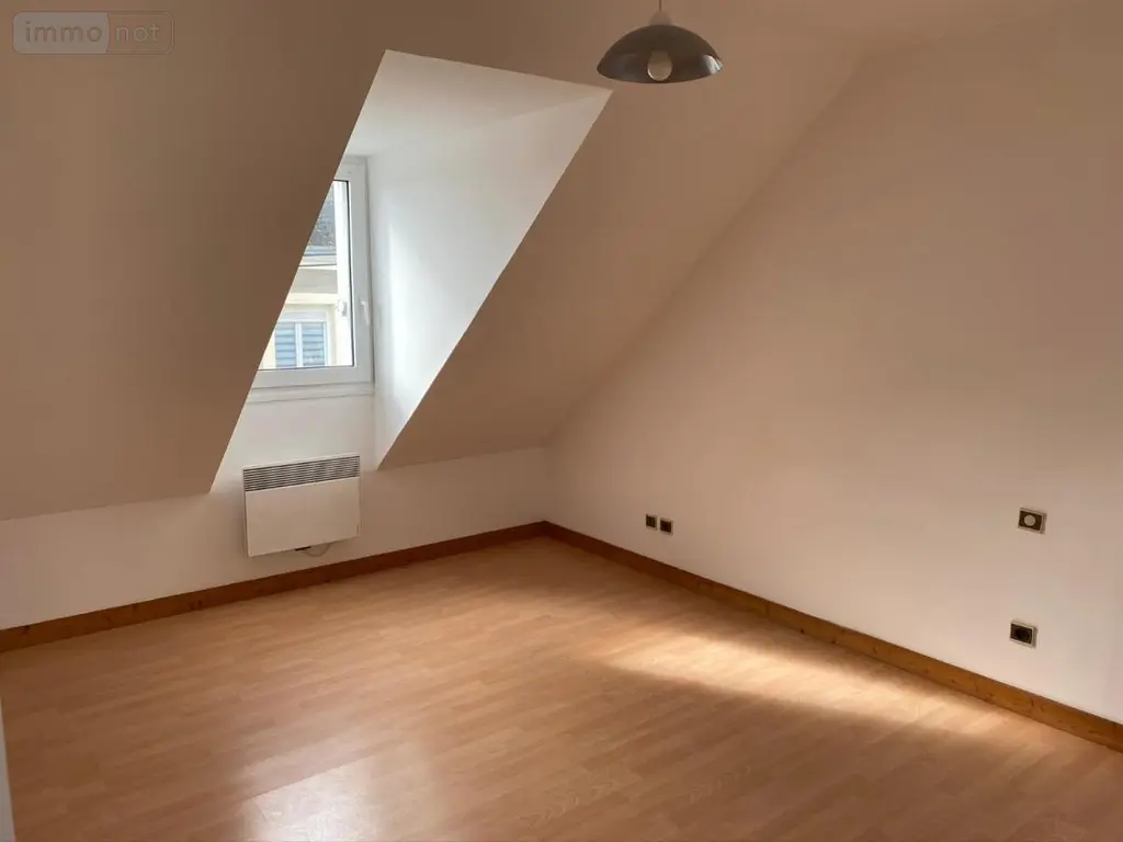 Location maison Évron 53150 Mayenne 53 44 m2 2 pièces 370 euros 53078-L167 005