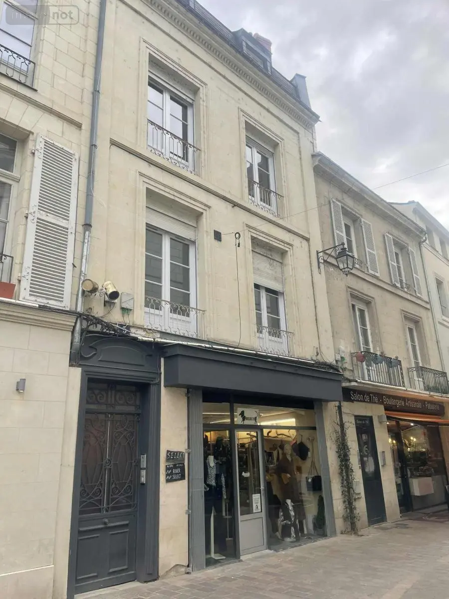 Fonds et murs commerciaux a vendre Saumur 49400 Maine-et-Loire 49 109 m2 5 pièces 84800 euros 49075-784 001