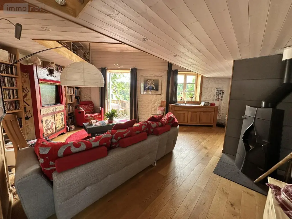 Viager maison Val d'Arcomie 15320 Cantal 15 146 m2 50000 euros 15046-81 003