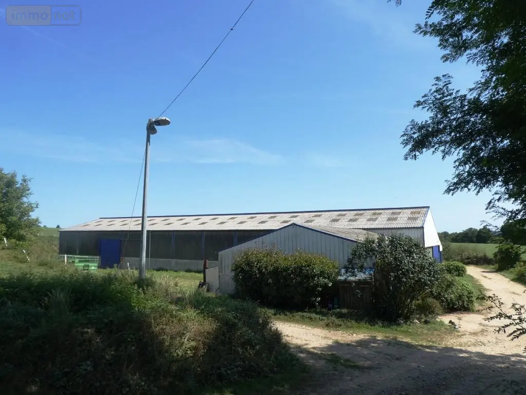 Divers a vendre Le Saint 56110 Morbihan 56 1 m2 335600 euros 56075-2414 003