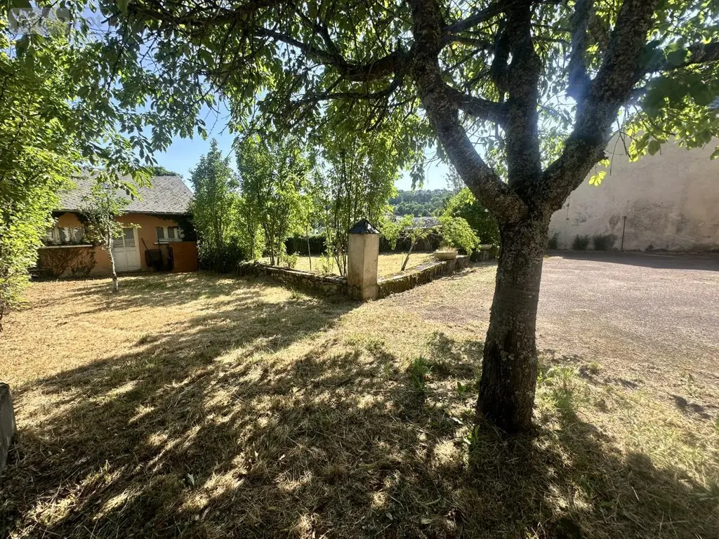 Maison a vendre Neuvéglise-sur-Truyère 15260 Cantal 15 146 m2 217300 euros 15046-87 015