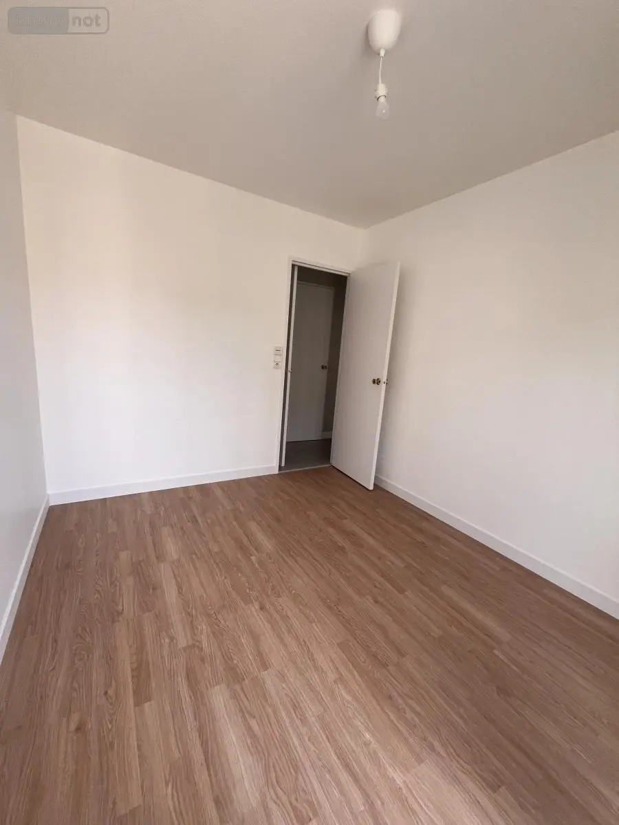 Appartement a vendre Dole 39100 Jura 39 46 m2 140000 euros 39033-2543 006