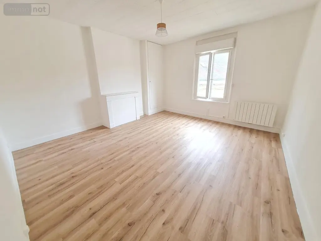 Location appartement Montoire-sur-le-Loir 41800 Loir-et-Cher 41 68 m2 3 pièces 620 euros 41059-L255 003