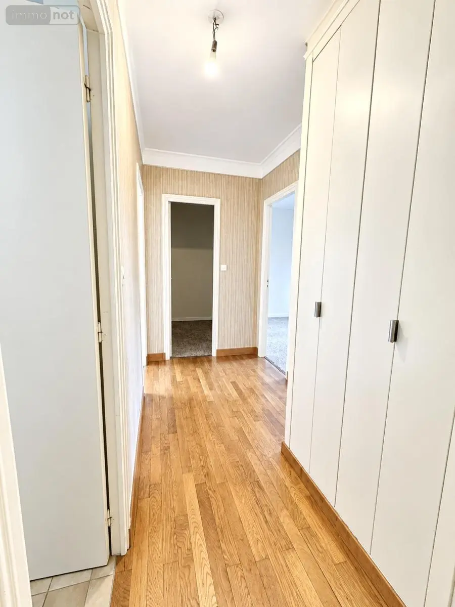 Appartement a vendre Saint-Chély-d'Apcher 48200 Lozère 48 93 m2 169000 euros 48032-253 008