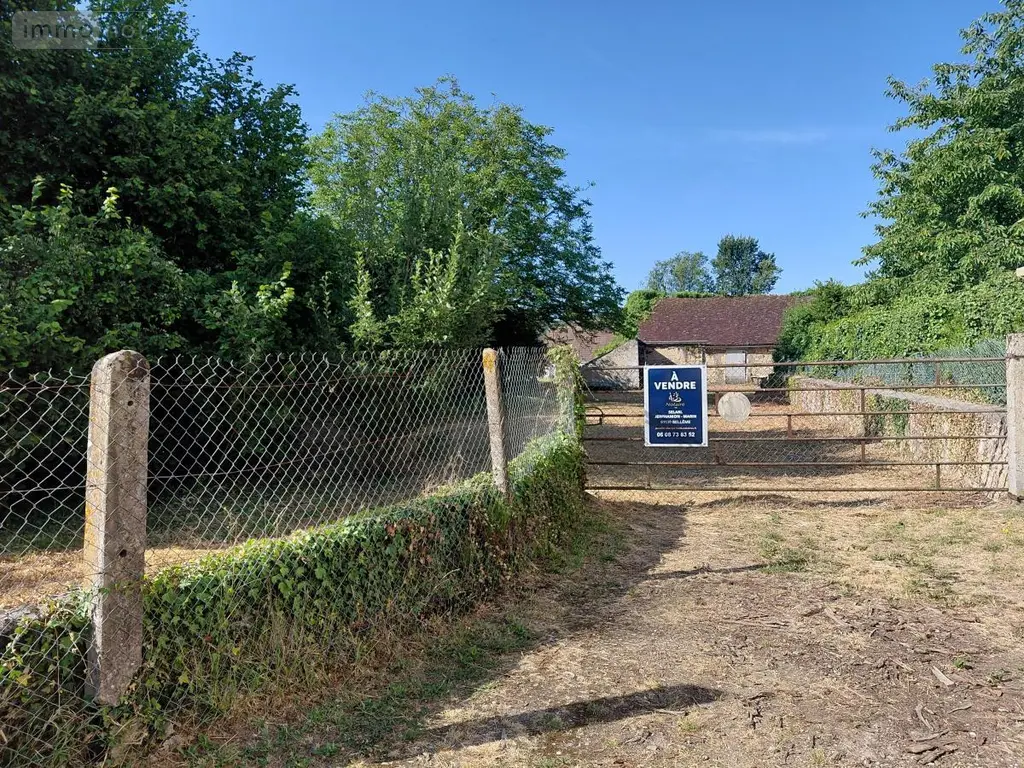 Garage et parking a vendre Bellême 61130 Orne 61 125 m2 75250 euros 61068-62 006
