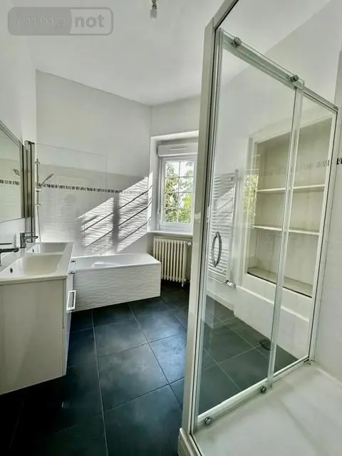 Maison a vendre Angers 49100 Maine-et-Loire 49 250 m2 9 pièces 550200 euros 49009-1424 008