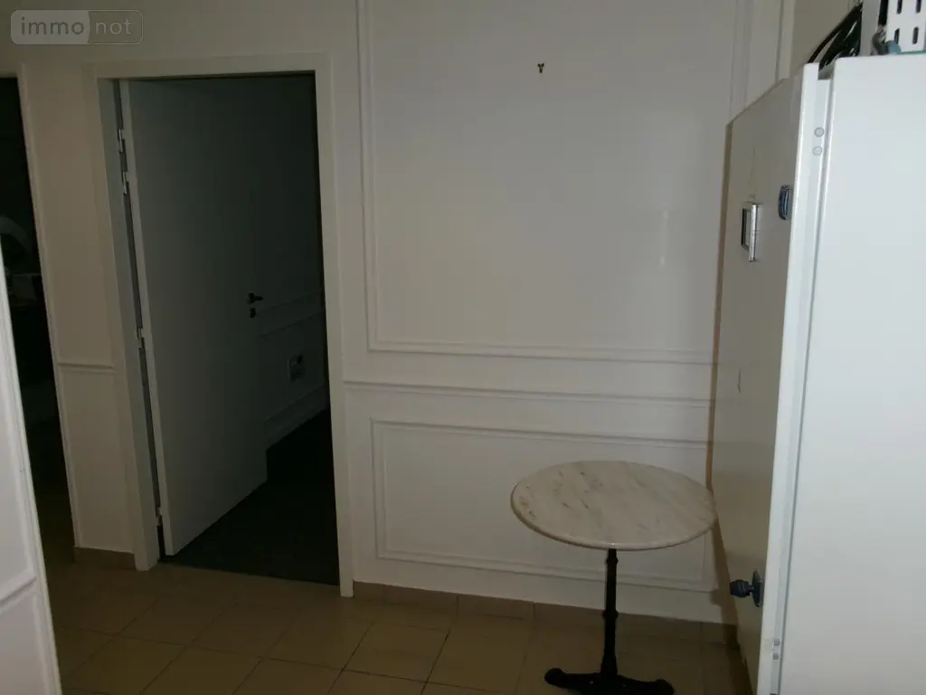 Location fonds et murs commerciaux Béthune 62400 Pas-de-Calais 62 196 m2 3700 euros 62023-L1412 008