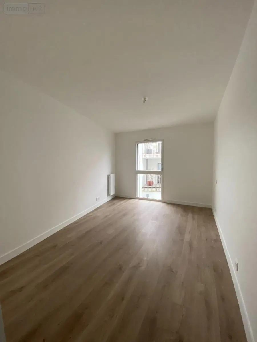 Location appartement Saint-Philbert-de-Grand-Lieu 44310 Loire-Atlantique 44 65 m2 818 euros 44039-L333 006