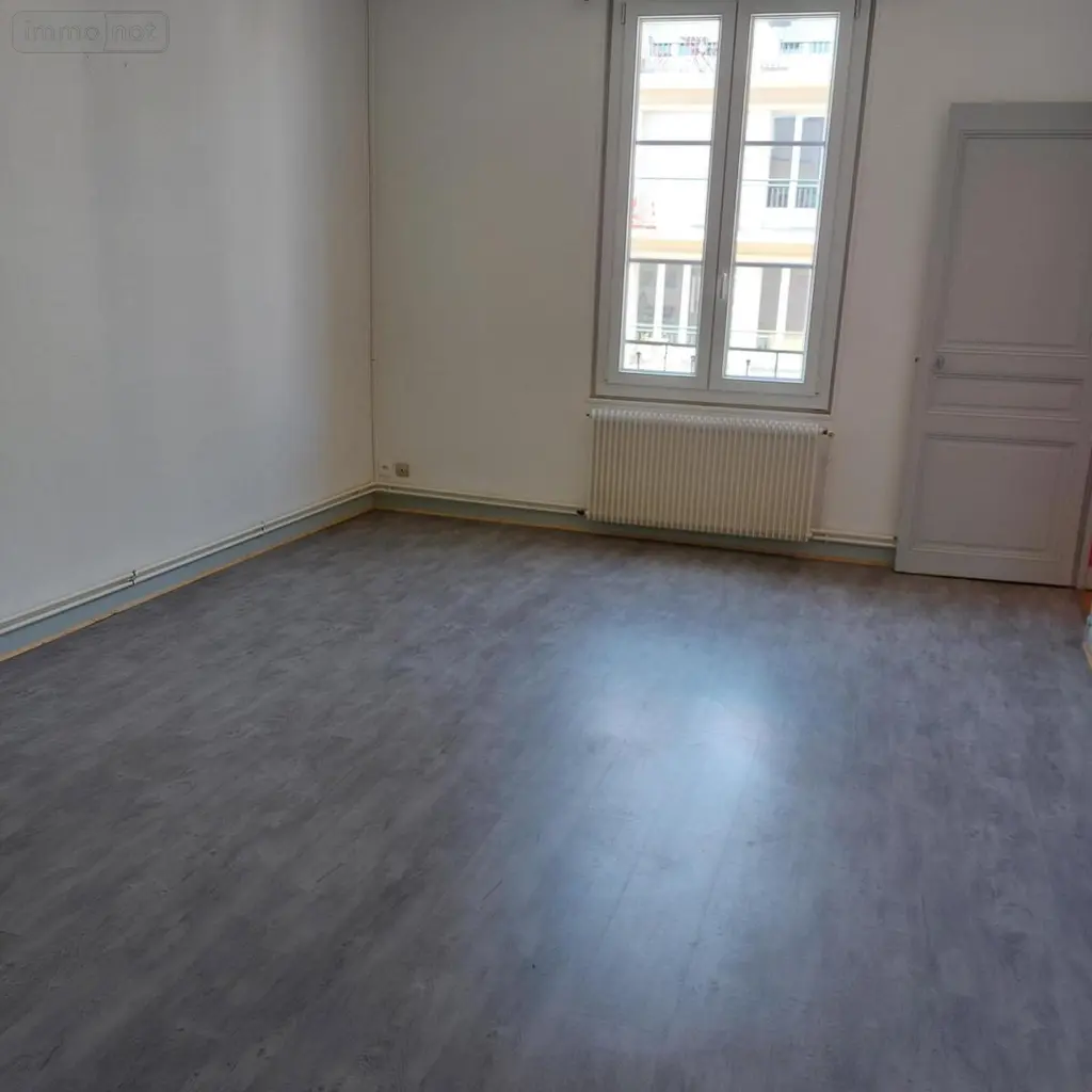 Location appartement Reims 51100 Marne 51 53 m2 2 pièces 630 euros 51046-L79 002