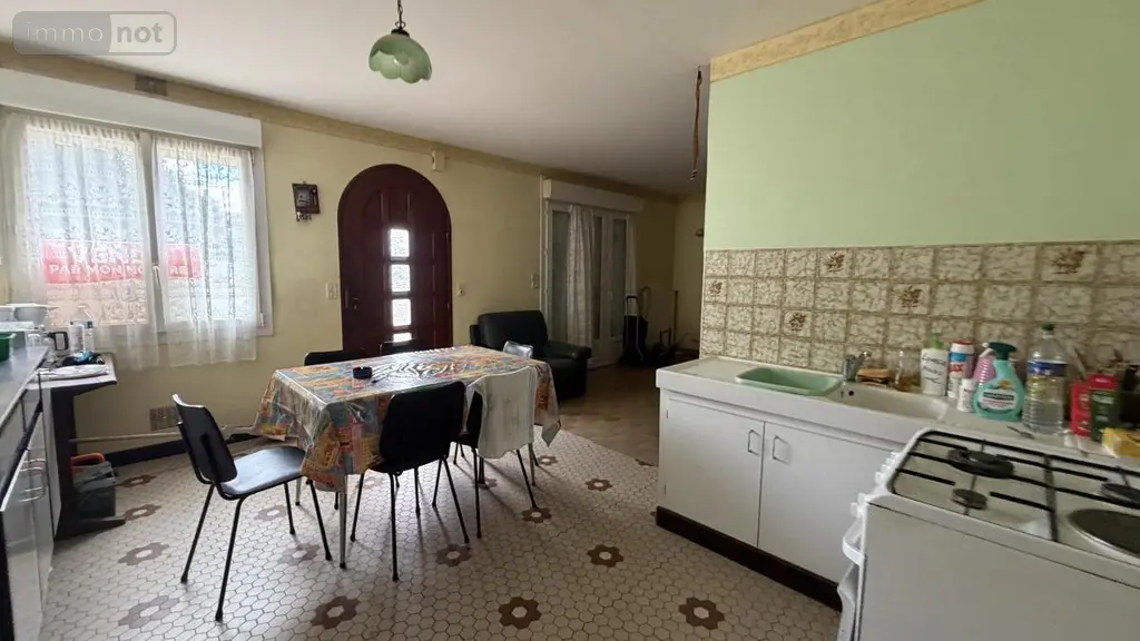 Maison a vendre Baud 56150 Morbihan 56 216 m2 270800 euros 56064-1537 004