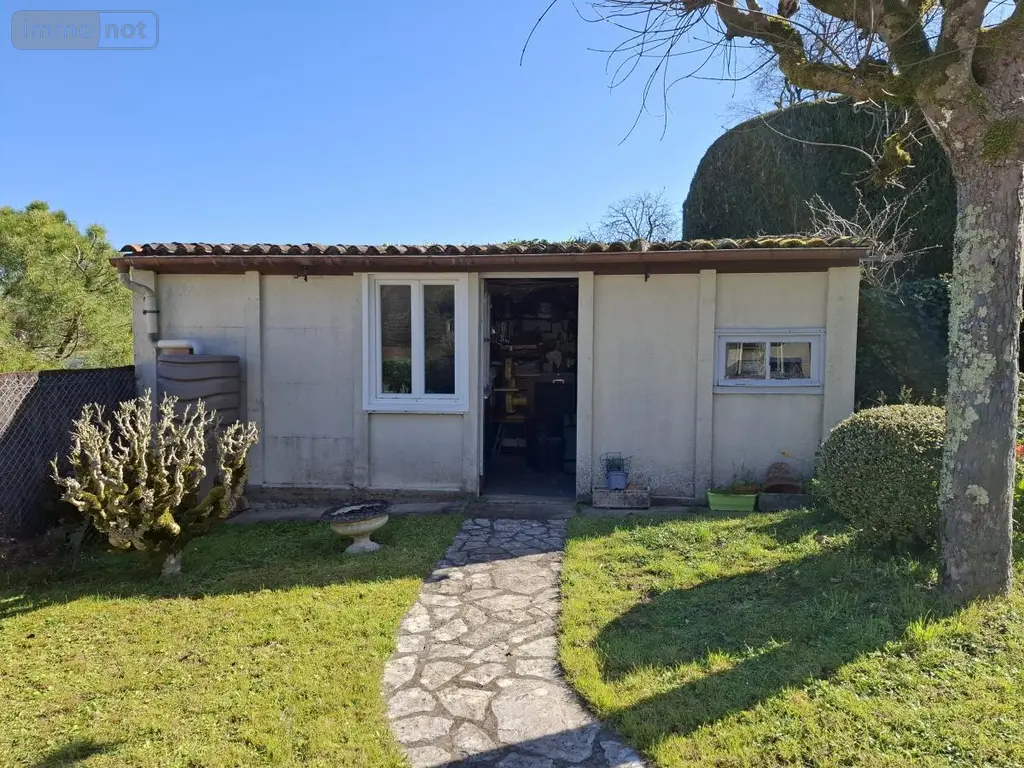 Maison a vendre Saintes 17100 Charente-Maritime 17 90 m2 3 pièces 157380 euros 17111-722 004