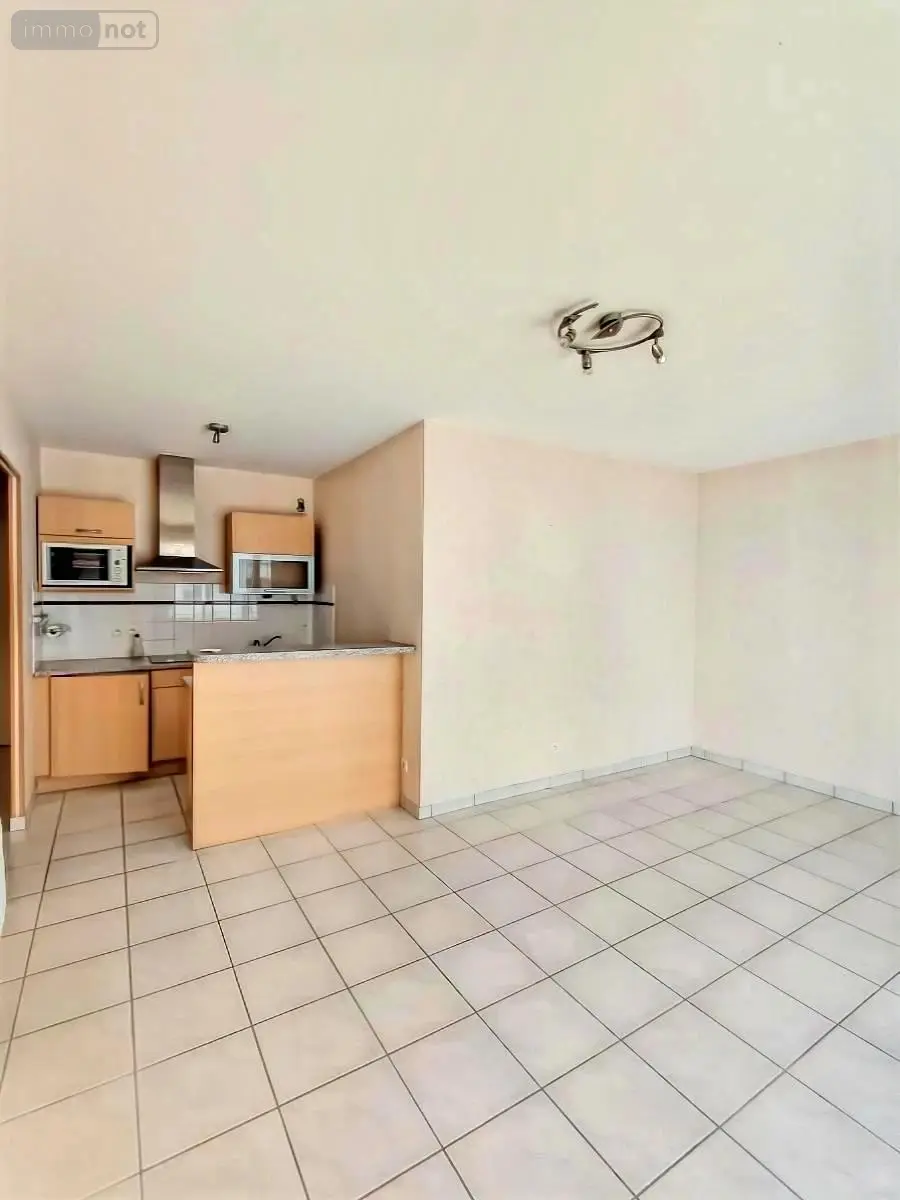 Appartement a vendre Yvetot 76190 Seine-Maritime 76 40 m2 2 pièces 132500 euros 76087-41 004