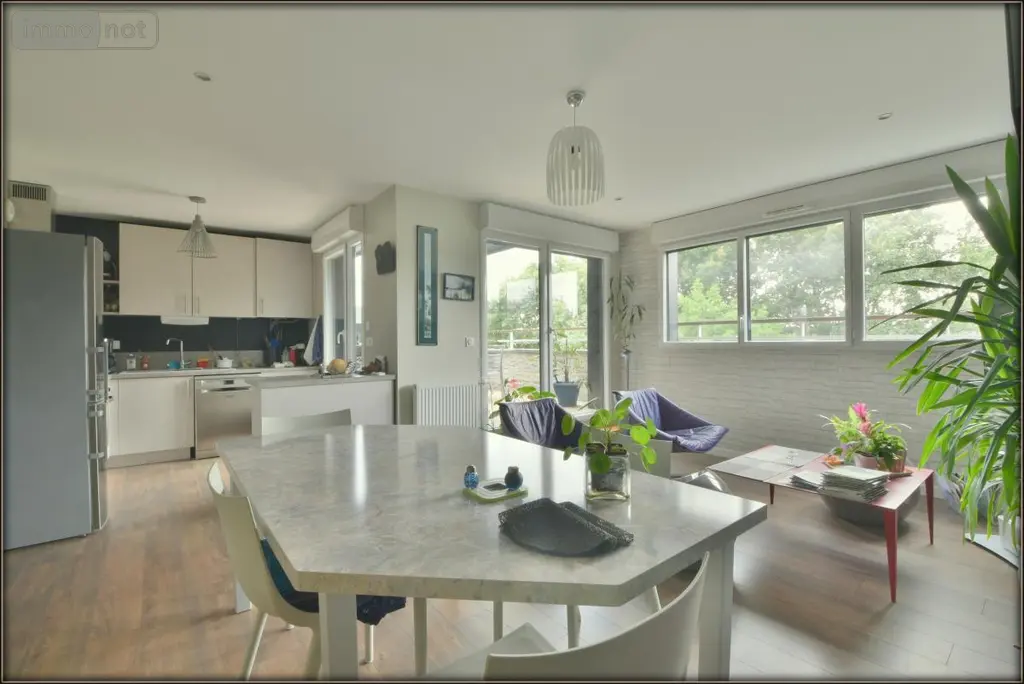 Appartement a vendre Le Rheu 35650 Ille-et-Vilaine 35 79 m2 280800 euros 35060-631 004