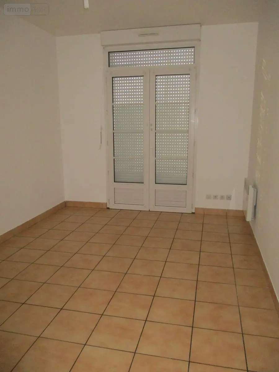Location appartement Brionne 27800 Eure 27 44 m2 480 euros 27049-L123 003