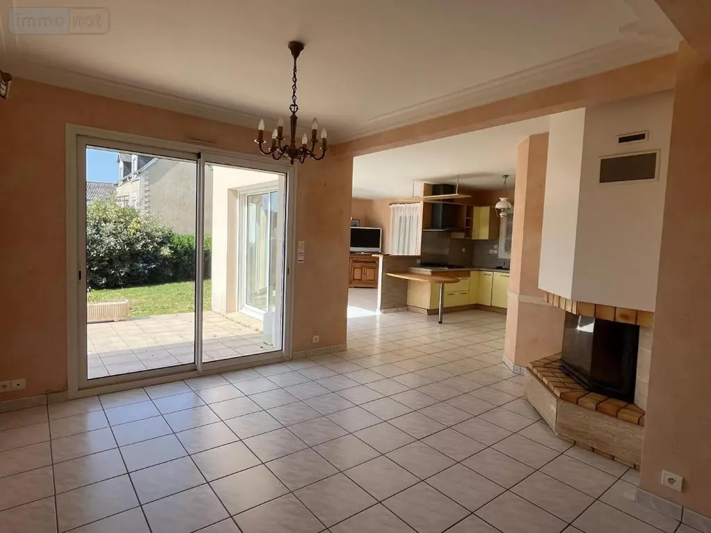 Maison a vendre Callac 22160 Côtes-d'Armor 22 130 m2 5 pièces 231000 euros 29066-3825 004