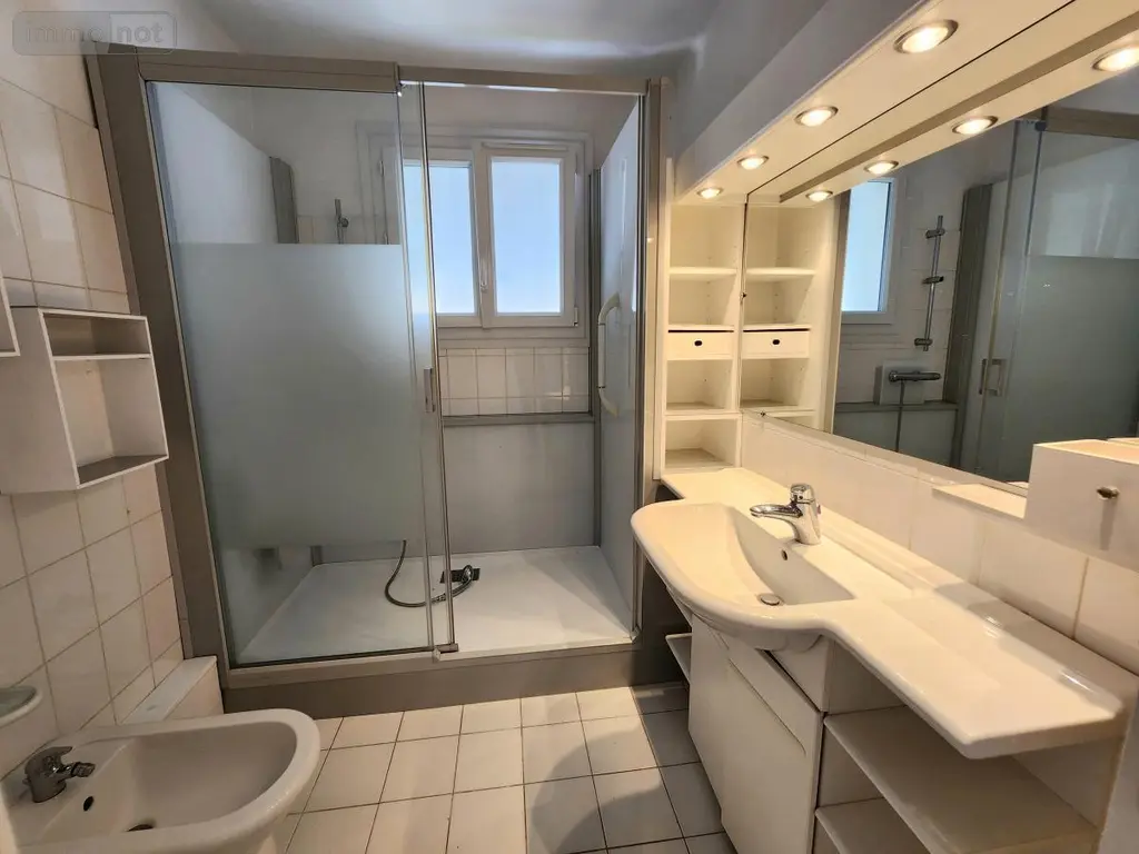Maison a vendre Montélimar 26200 Drôme 26 242 m2 10 pièces 395000 euros 26060-858 007