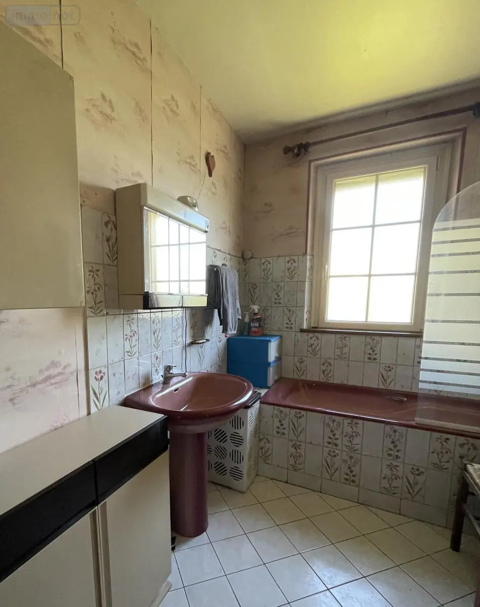 Maison a vendre Courgains 72260 Sarthe 72 146 m2 7 pièces 146840 euros 72126-3167 009